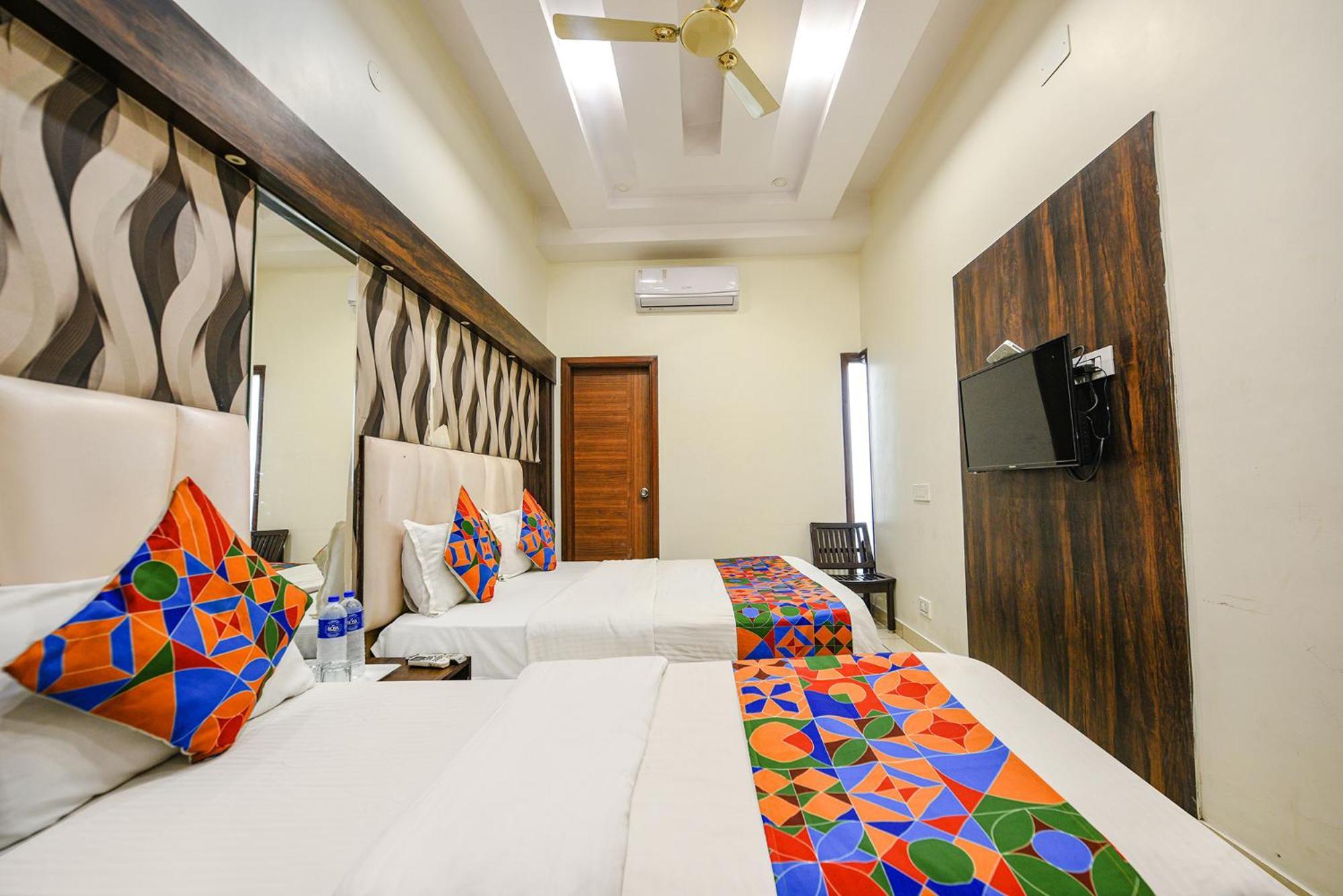 Fabhotel Savera Park أمريتسار المظهر الخارجي الصورة